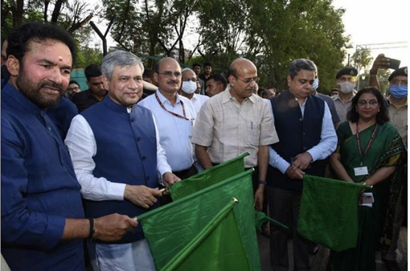 Shri G Kishan Reddy and Shri Ashwini Vaishnaw flag off the Bharat Gaurav Tourist Train operating on the Ramayana Circuit from Delhi Safdarjung Railway Station today